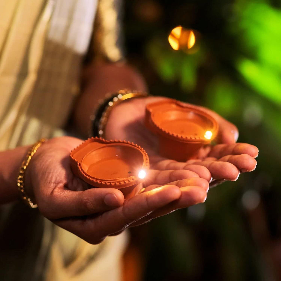 LED Light Water Sensor Diya (Free Water Sensing Shivling)